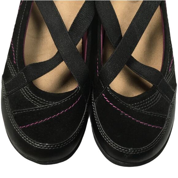 Earth Origins Shoes Arleen Slip-Ons Leather Black Cross Strap‎ Flats Women's 7.5 - Picture 2 of 10